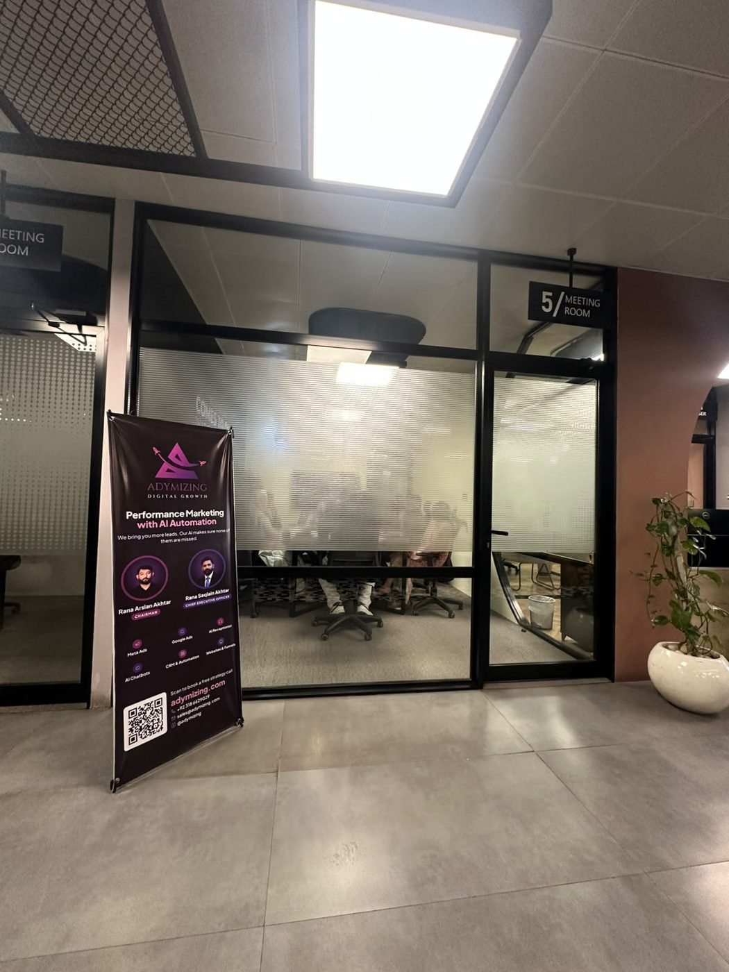 Adymizing meeting room and standee
